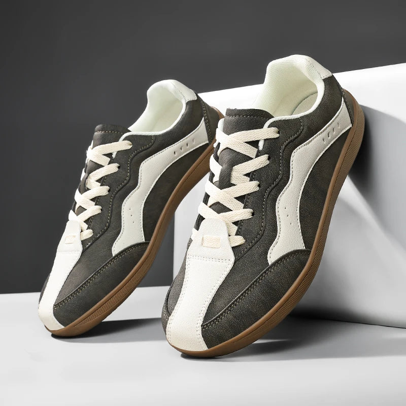 Roamer Low Top Sneakers