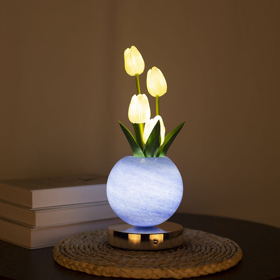 Tulip Glow Lamp
