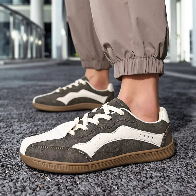 Roamer Low Top Sneakers