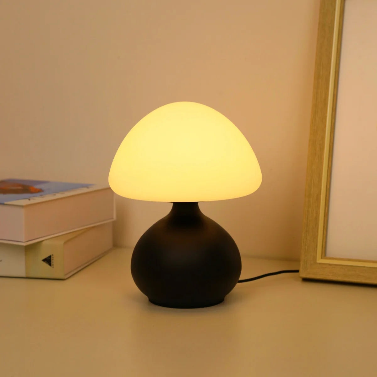 Mellow Mushroom Lamp