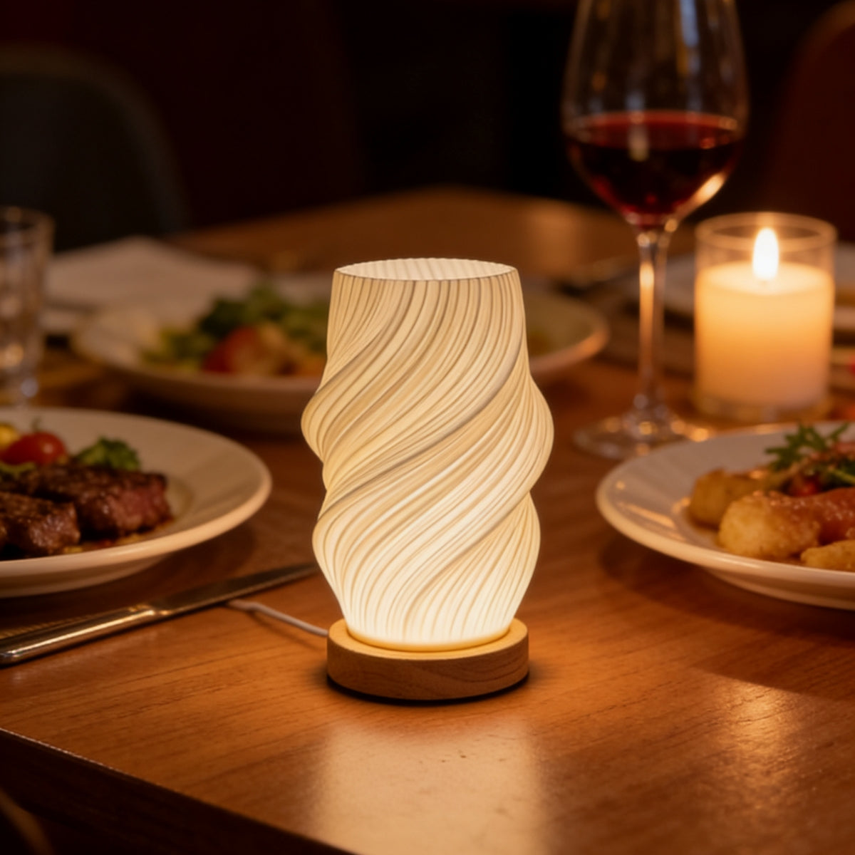 Luma Table Lamp
