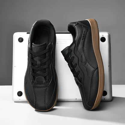 Roamer Low Top Sneakers